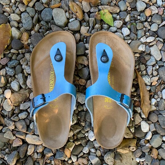 Birkenstock Gizeh nubuck leather sandals - Picture 1 of 9
